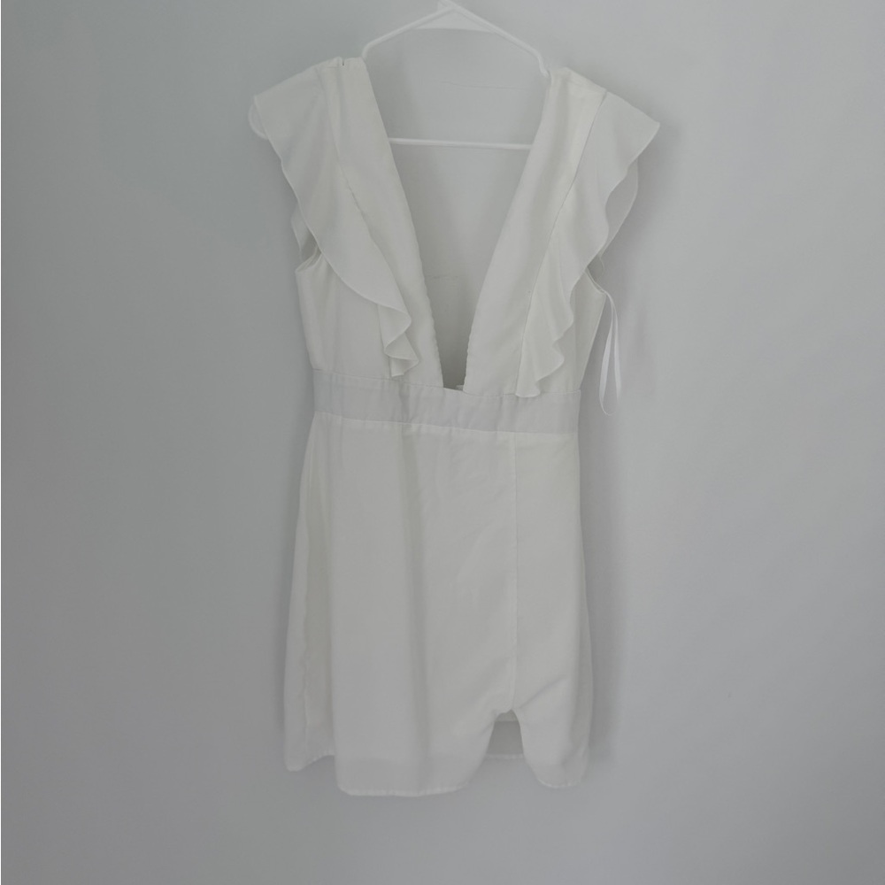 Superdown Classic White Dress